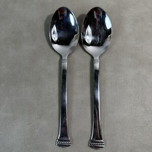 Towle CLASSIQUE BEAD Glossy Pattern 18/10 Stainless TABLE / SOUP SPOONS China